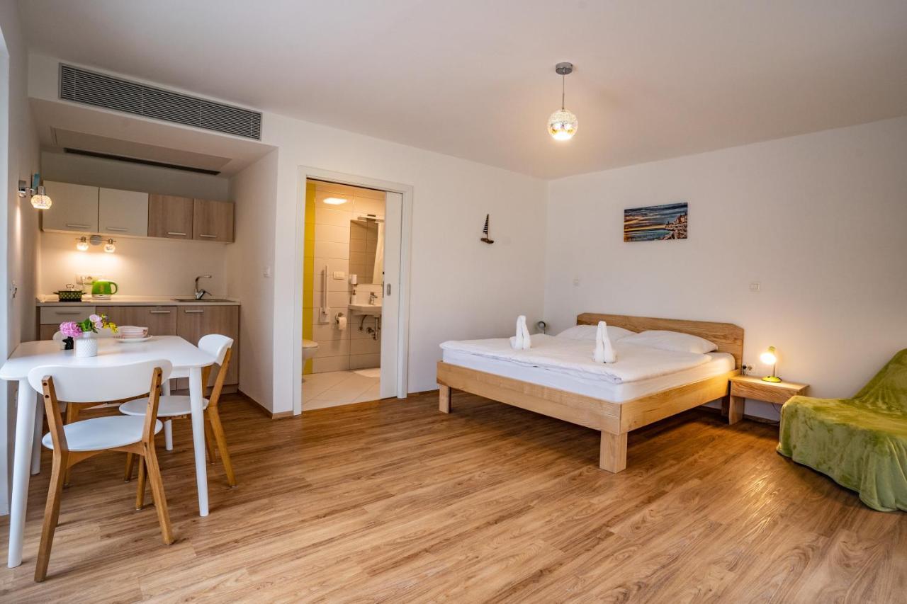 Accommodation Baron Ljubljana Kültér fotó